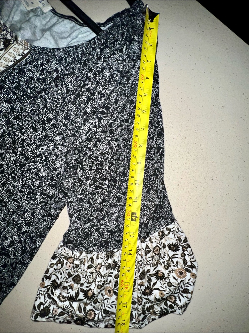 Style & Co. Women's Black Floral Bell-Sleeve Top 3X - Picture 7 of 10